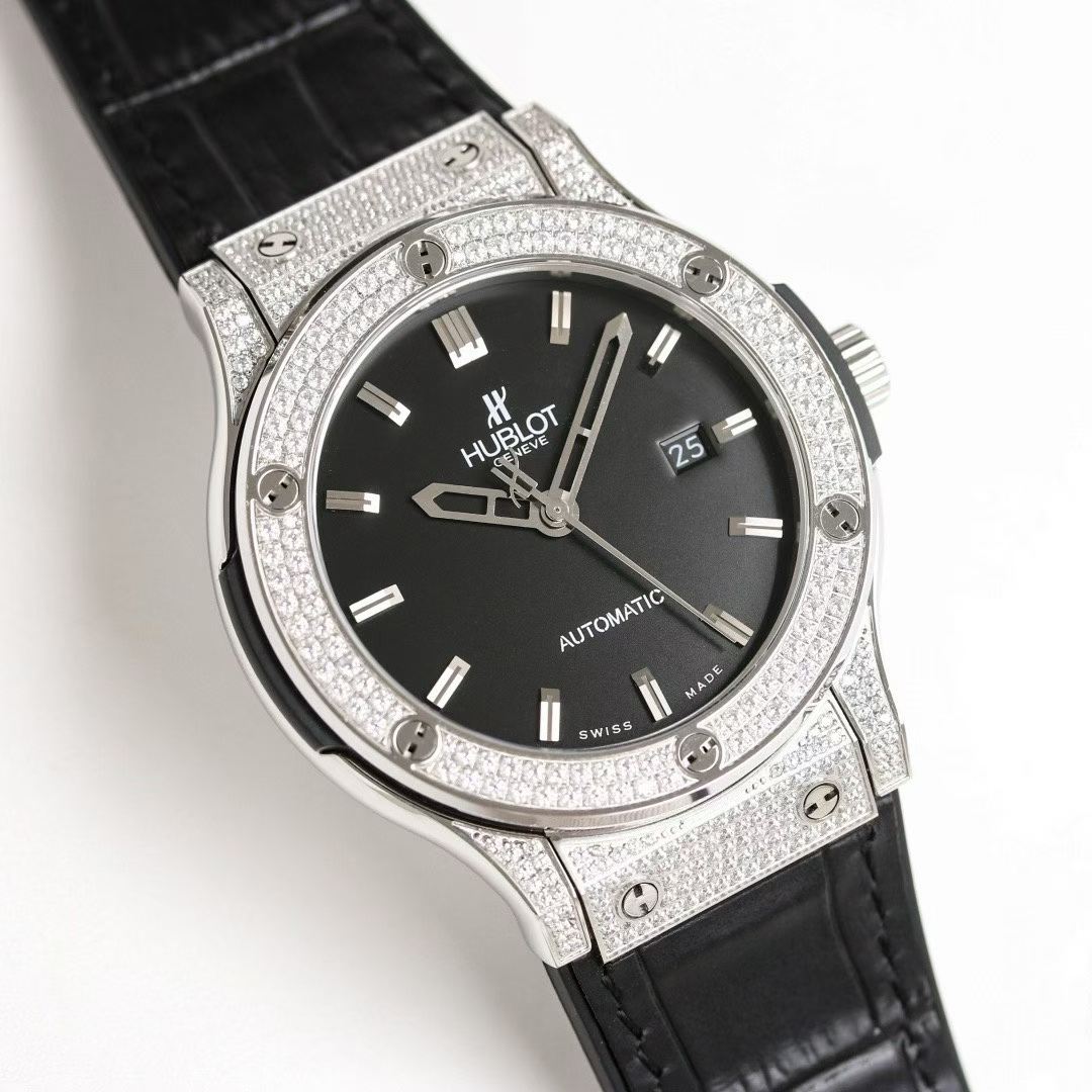 ماستر كواليتي هوبلت نسائية Hublot Classic Fusion - صورة 1