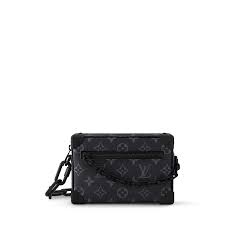 ماستر كواليتي لوي فيتون ترنك 18cm   Louis Vuitton Mini Soft Trunk Monogram Eclipse.  - صورة 2