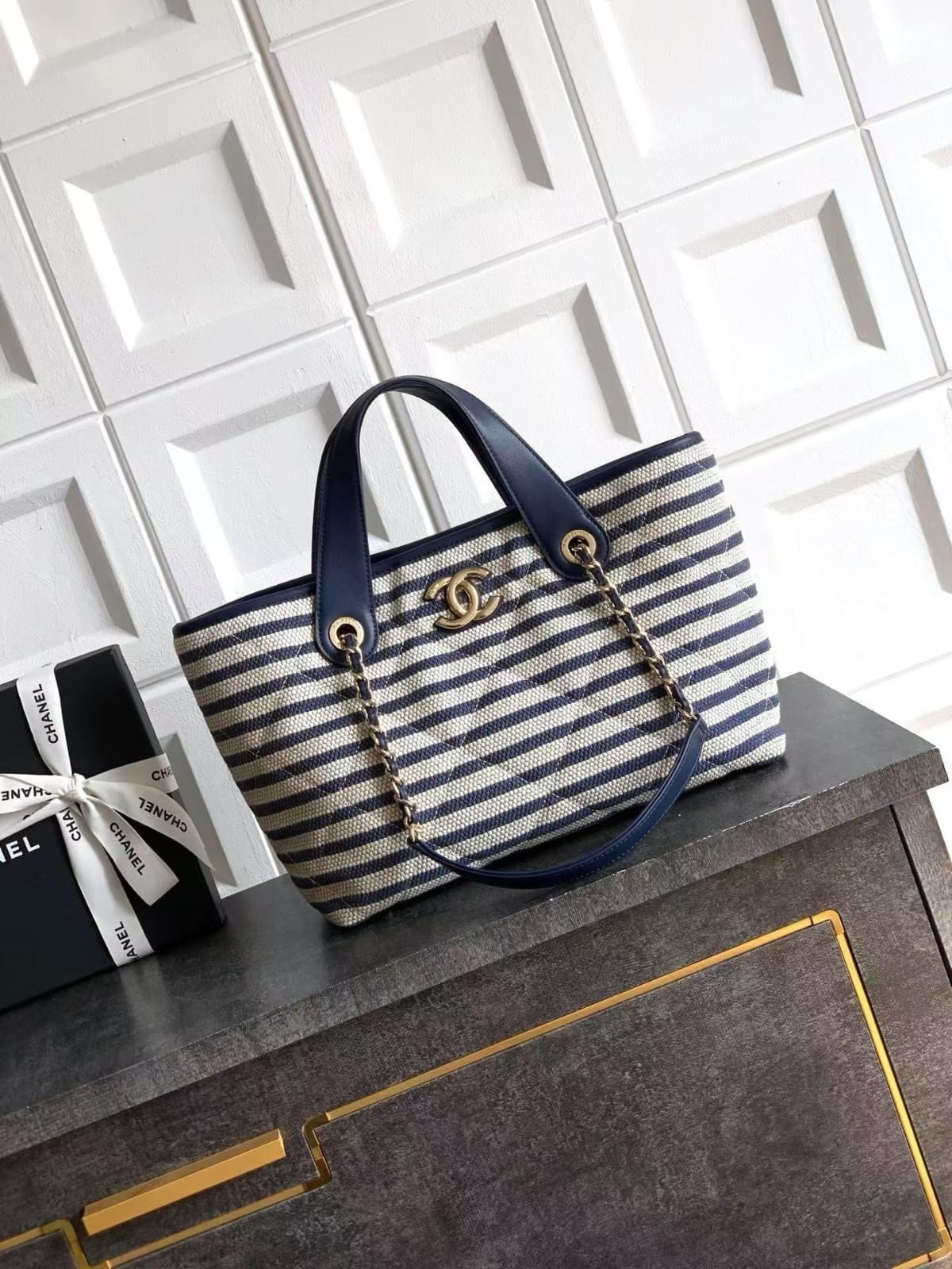 ماستر كواليتي شانيل ديفيل CHANEL Deauville - صورة 1