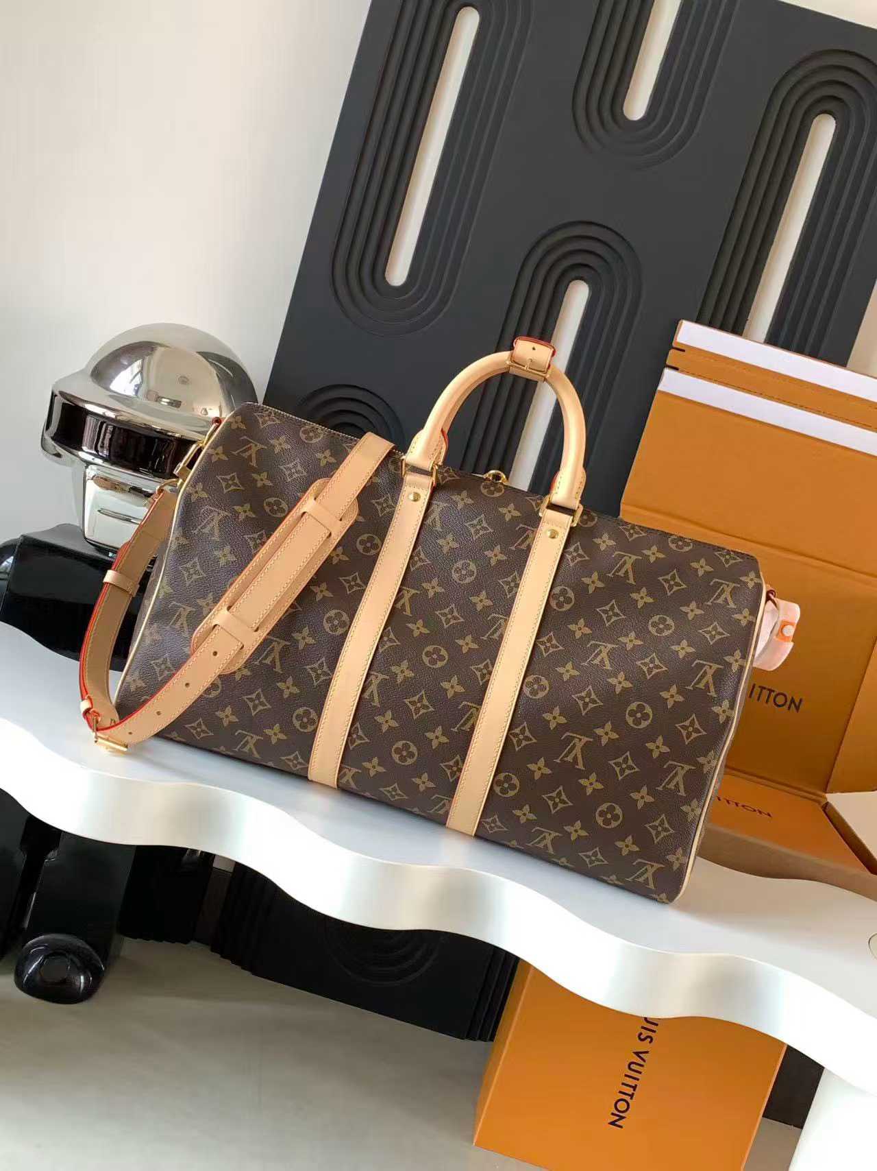 ماستر كواليتي لوي فيتون Lv Travelling Bag 45cm - صورة 1