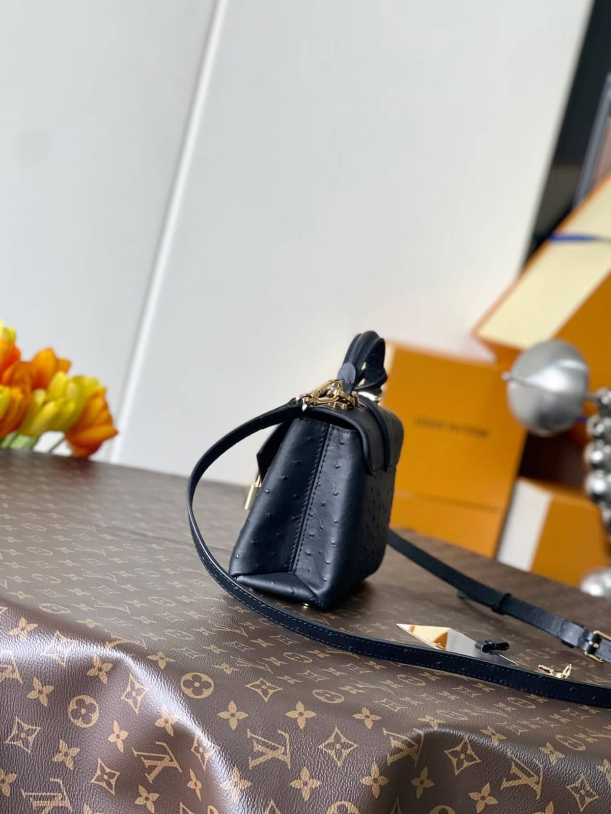 ماستر كواليتي لوي فيتون روس دي فينتس 19cm Louis Vuitton Rose Des Vents Mini - صورة 5