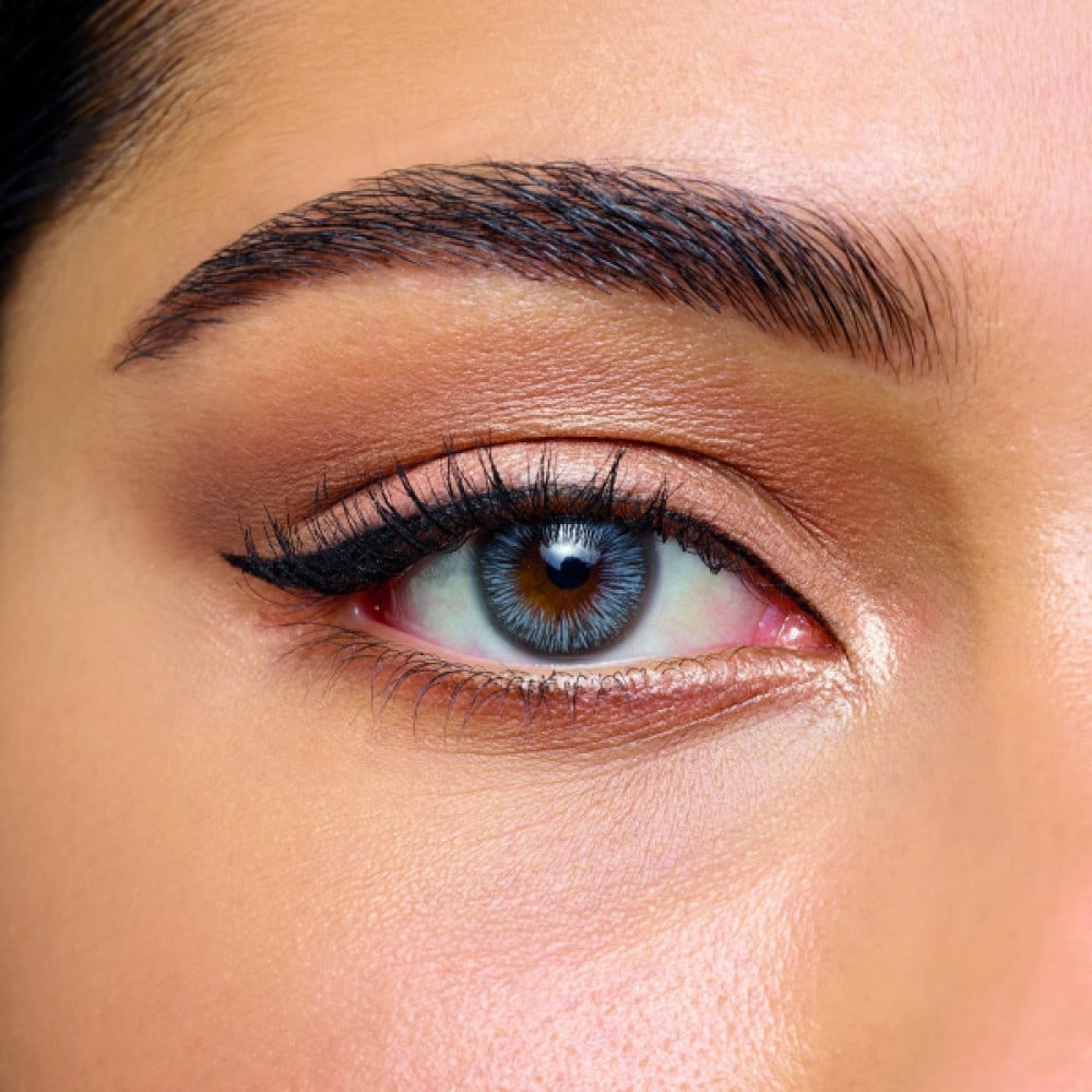 عدسات جونسون فريش بلو اليومية Define Fresh Blue - صورة 2