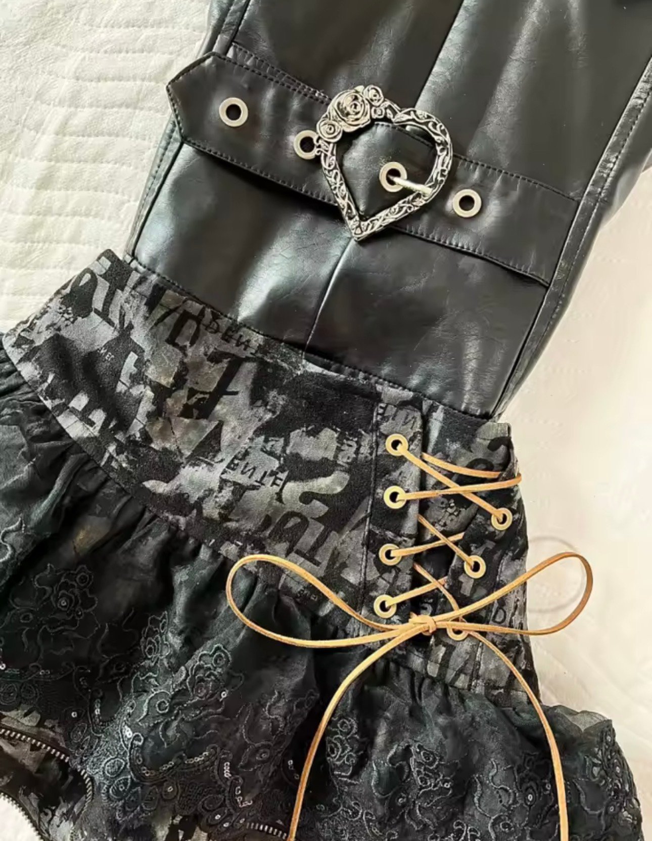 Dress - صورة 4