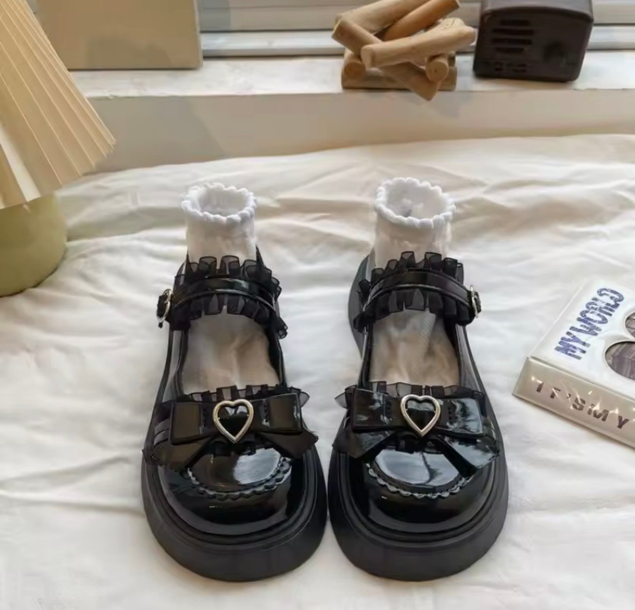 R2 shoe - Image 6
