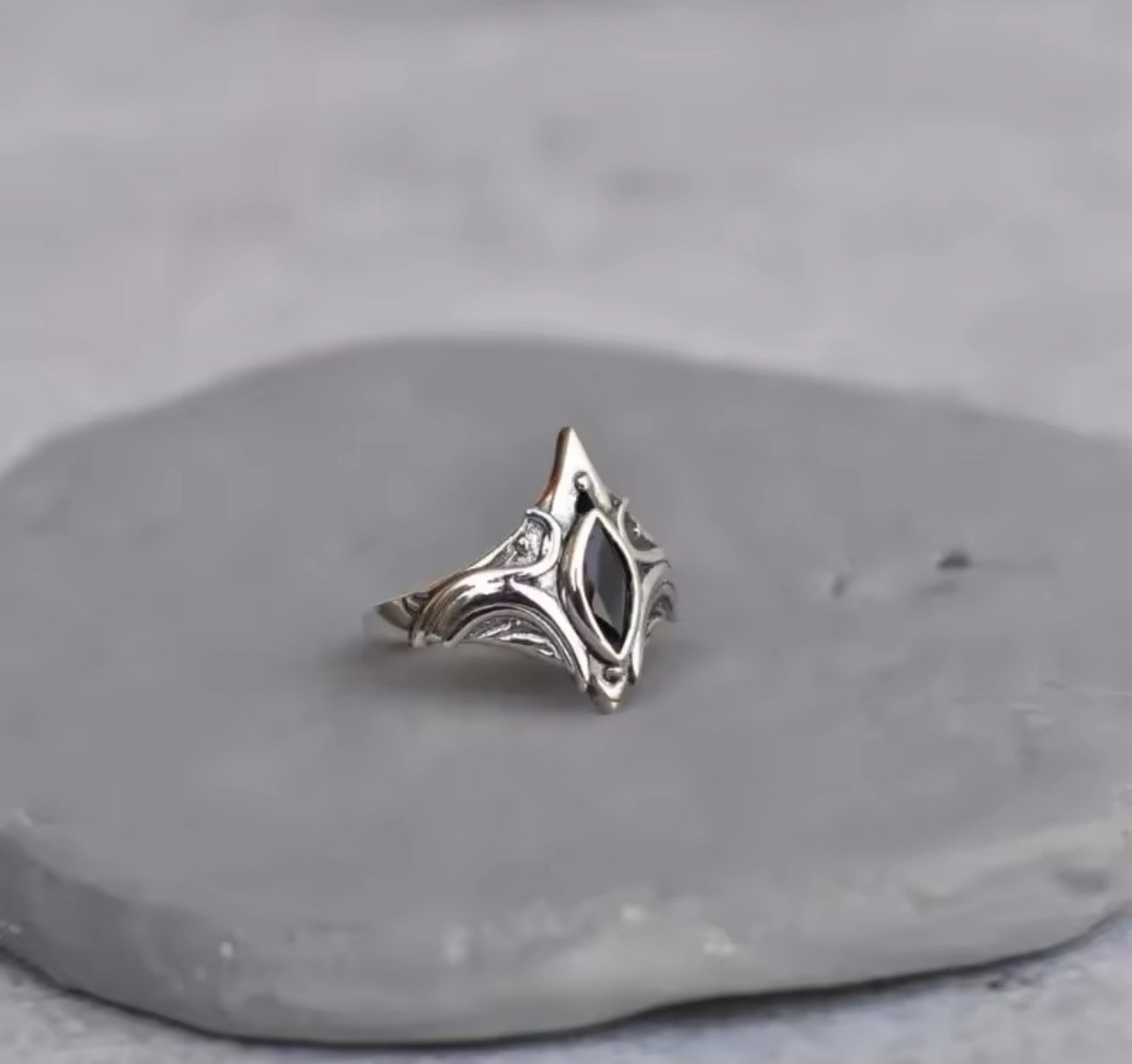 y2k ring - صورة 2