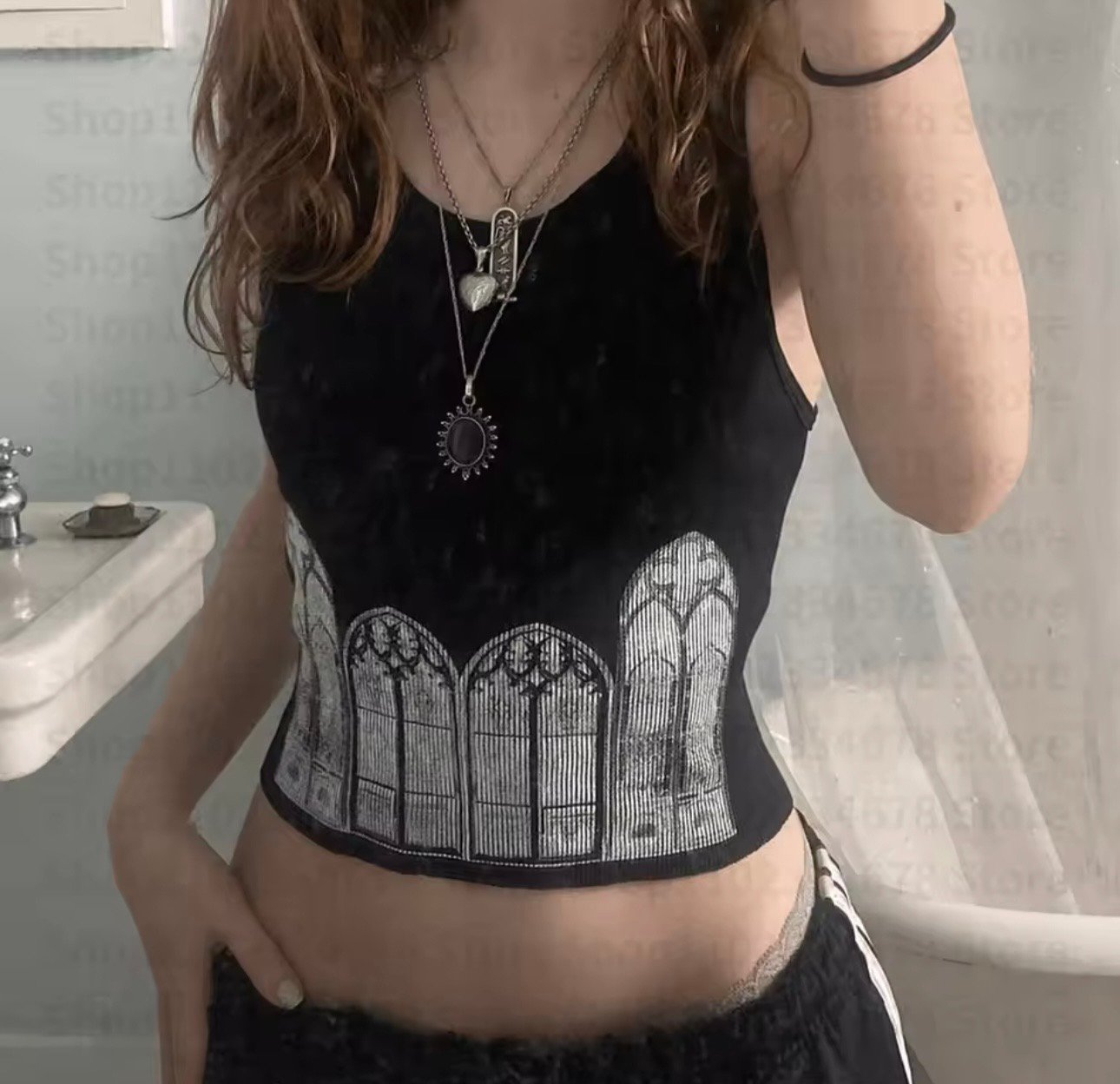Black top - Image 1