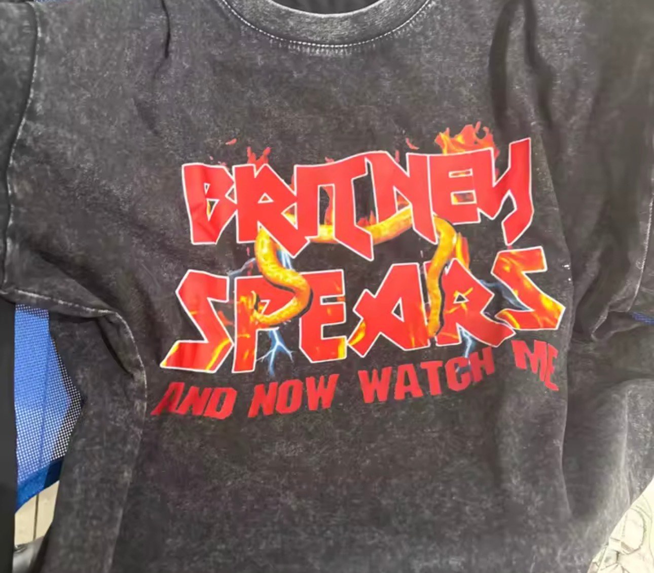 Tshirt britney spears - صورة 2