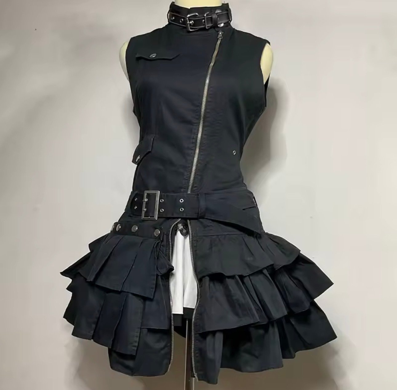 Dress - صورة 3