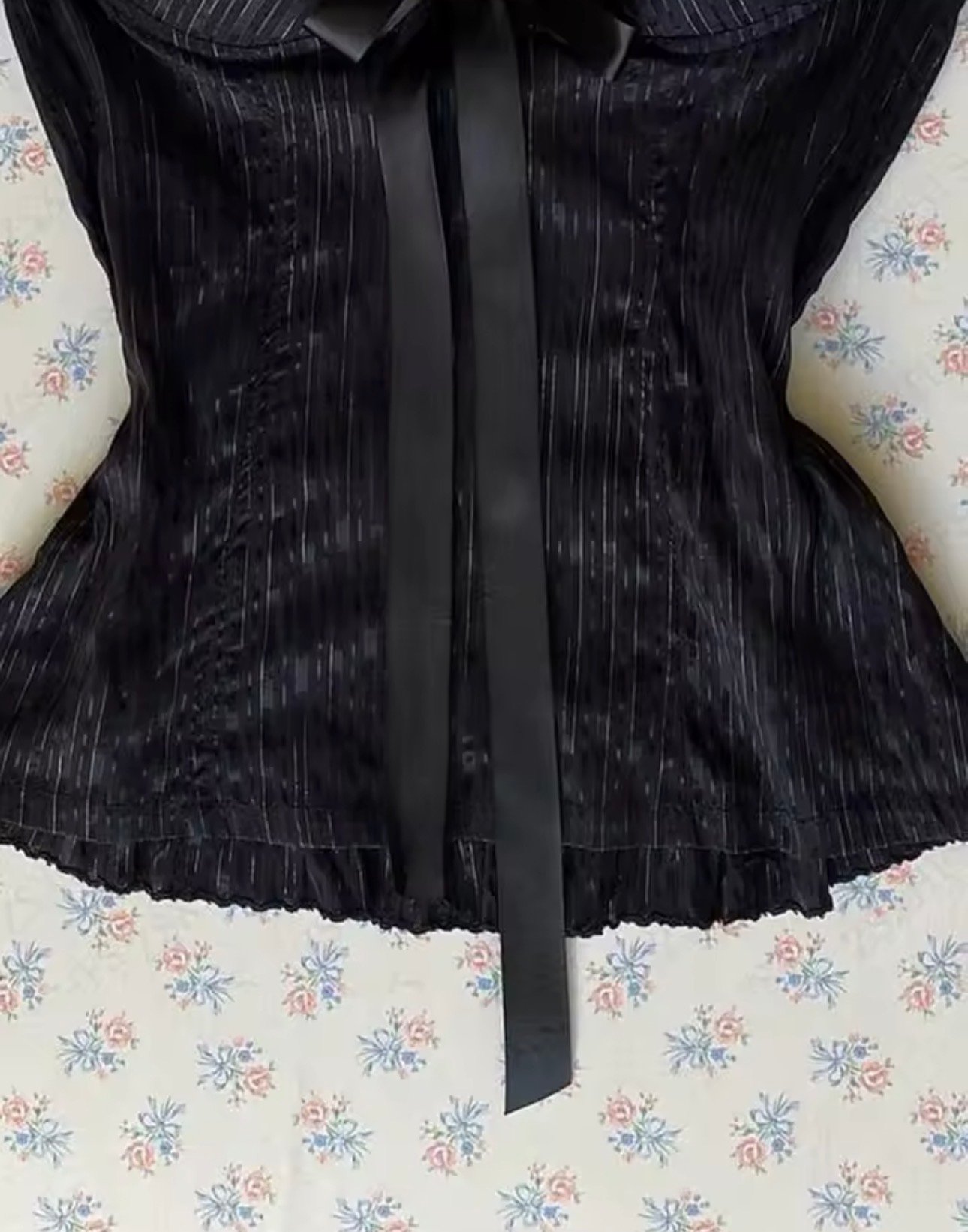 Black top - Image 3