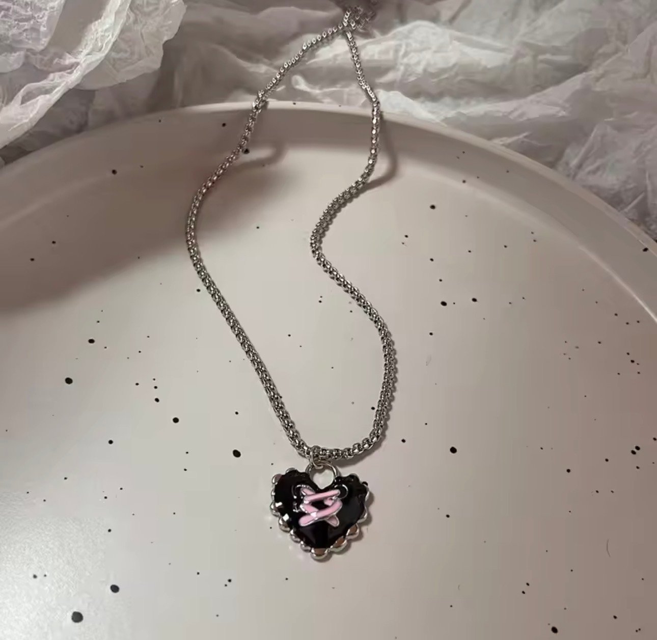 bebo necklace - صورة 1