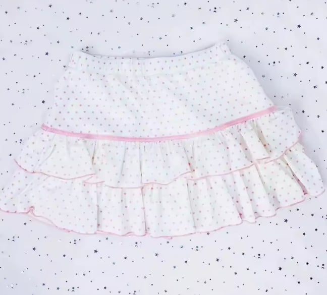 cute mini skirt - صورة 4