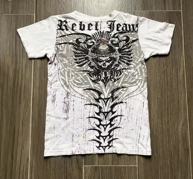 T shirt - Image 1