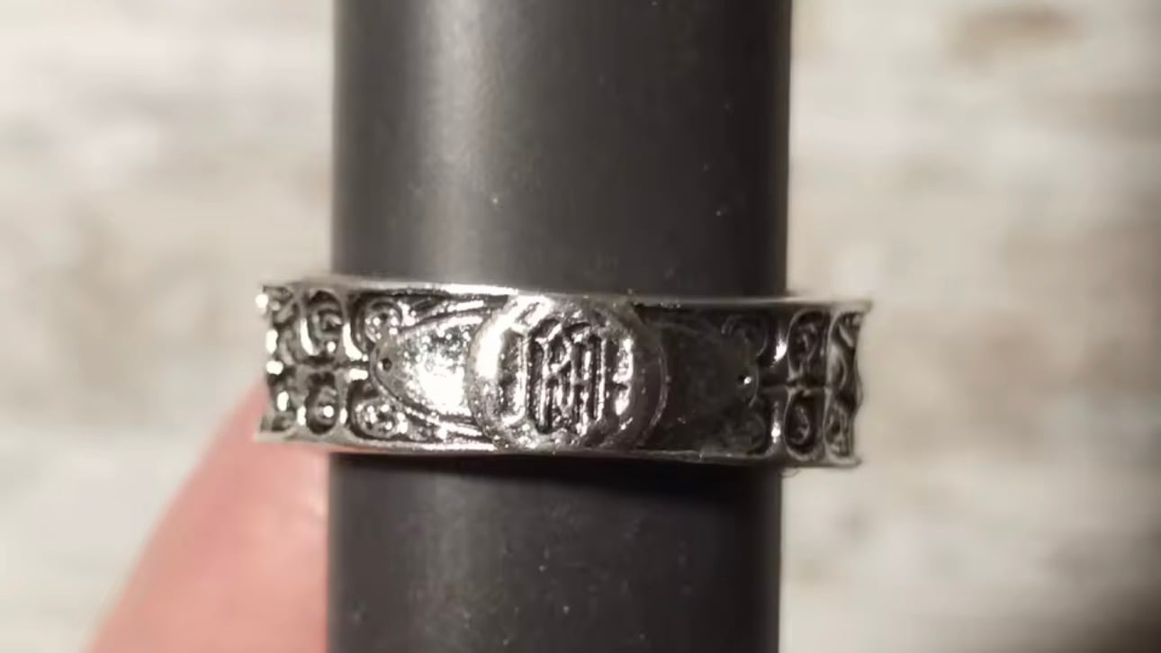 gothic ring - صورة 4