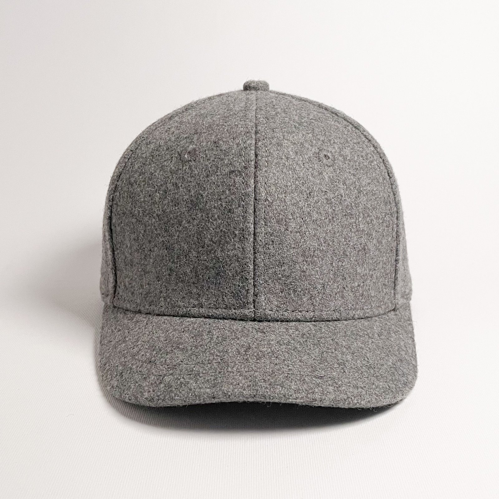 Winter - Gray - صورة 2