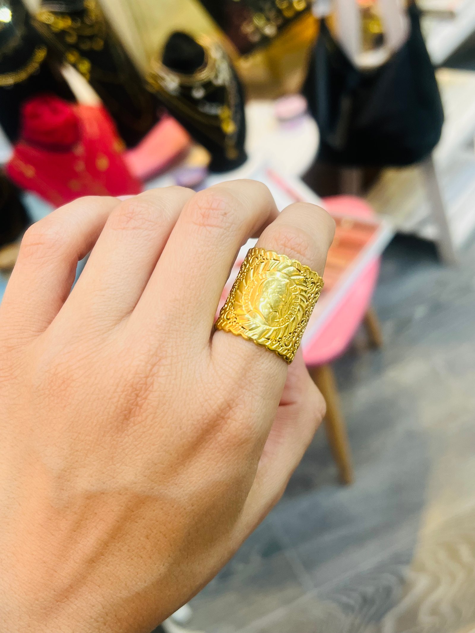 Ring 15 - صورة 1