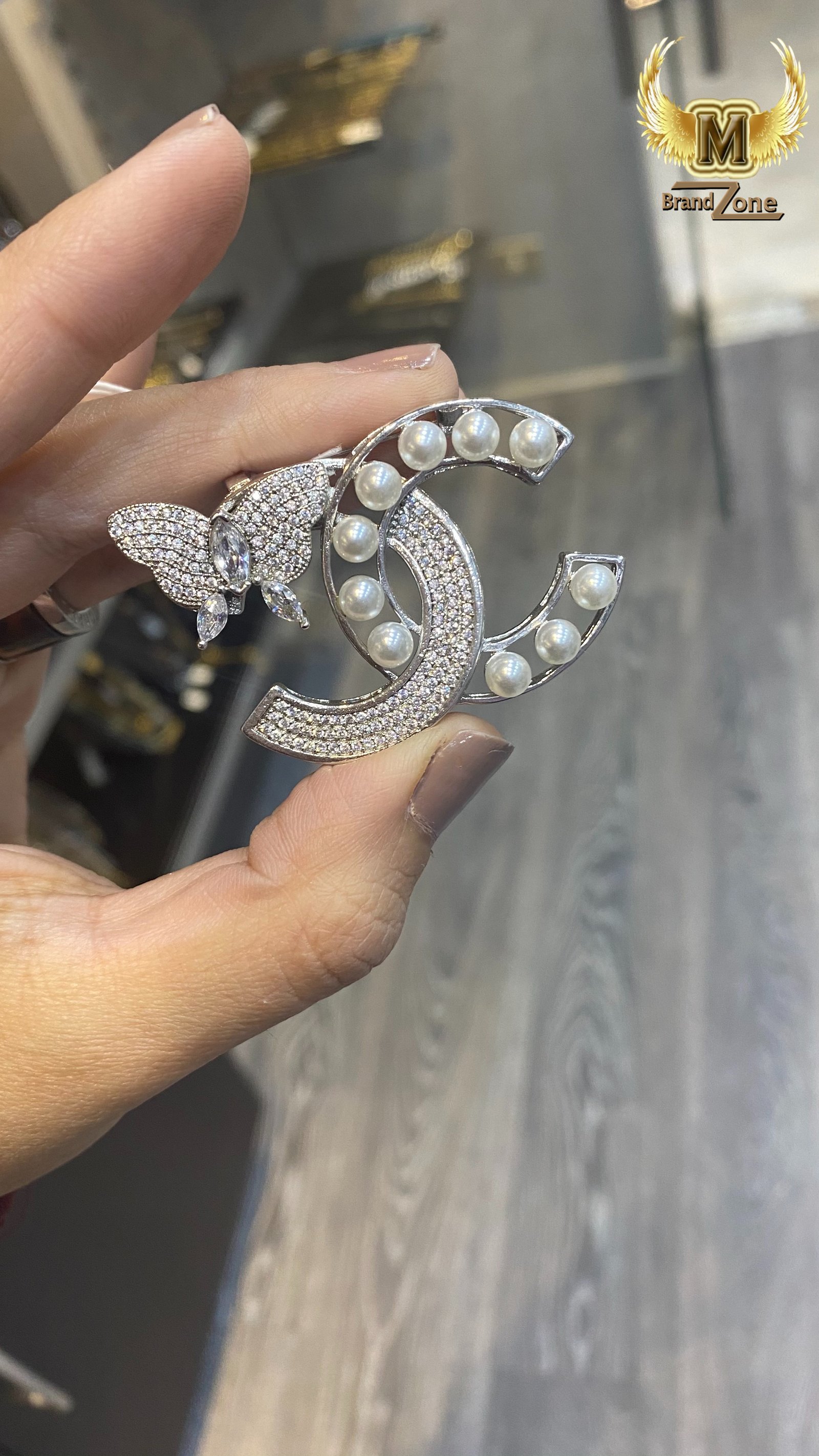Brooch  - Image 2