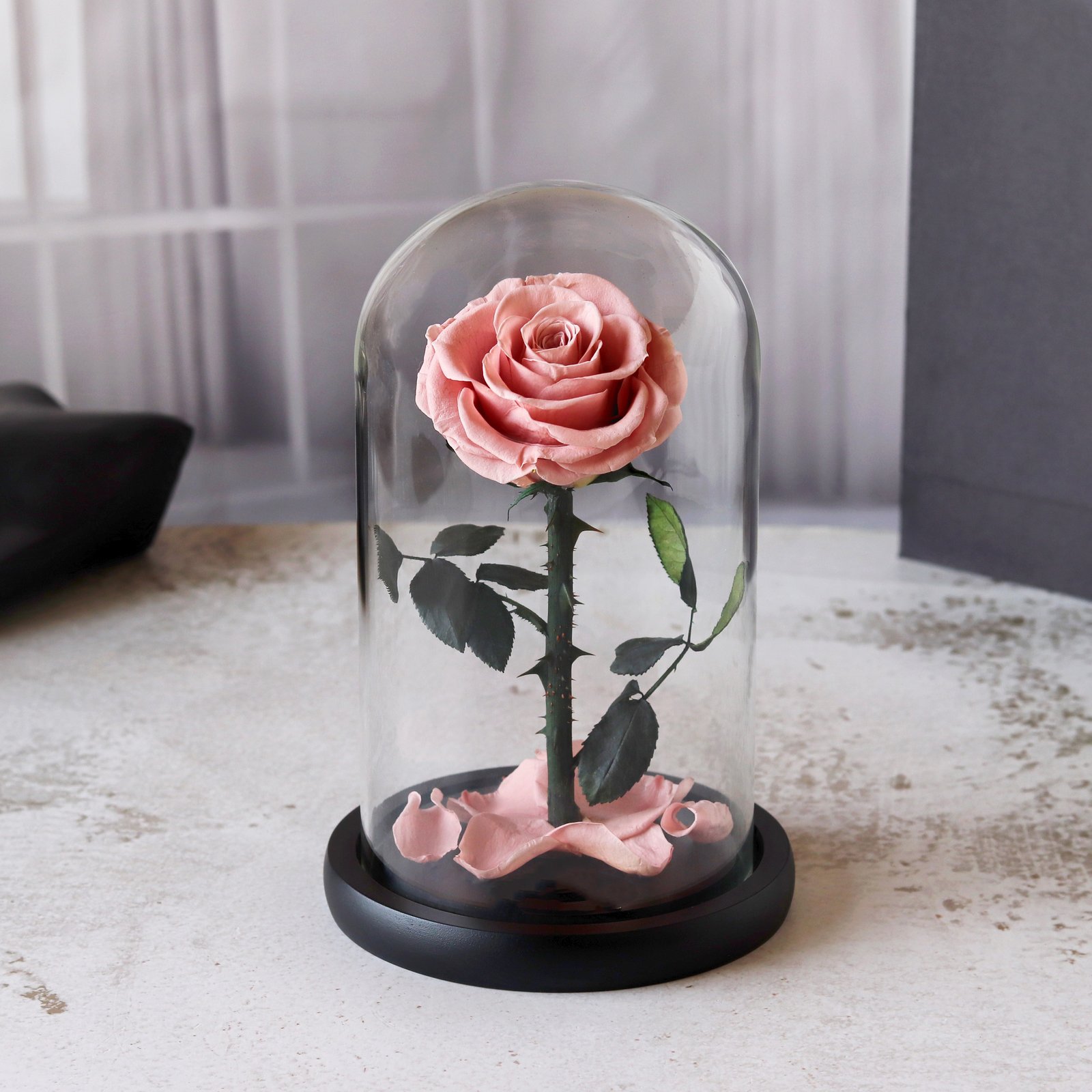 Light Pink Flower With Unique Gift Box - Image 1