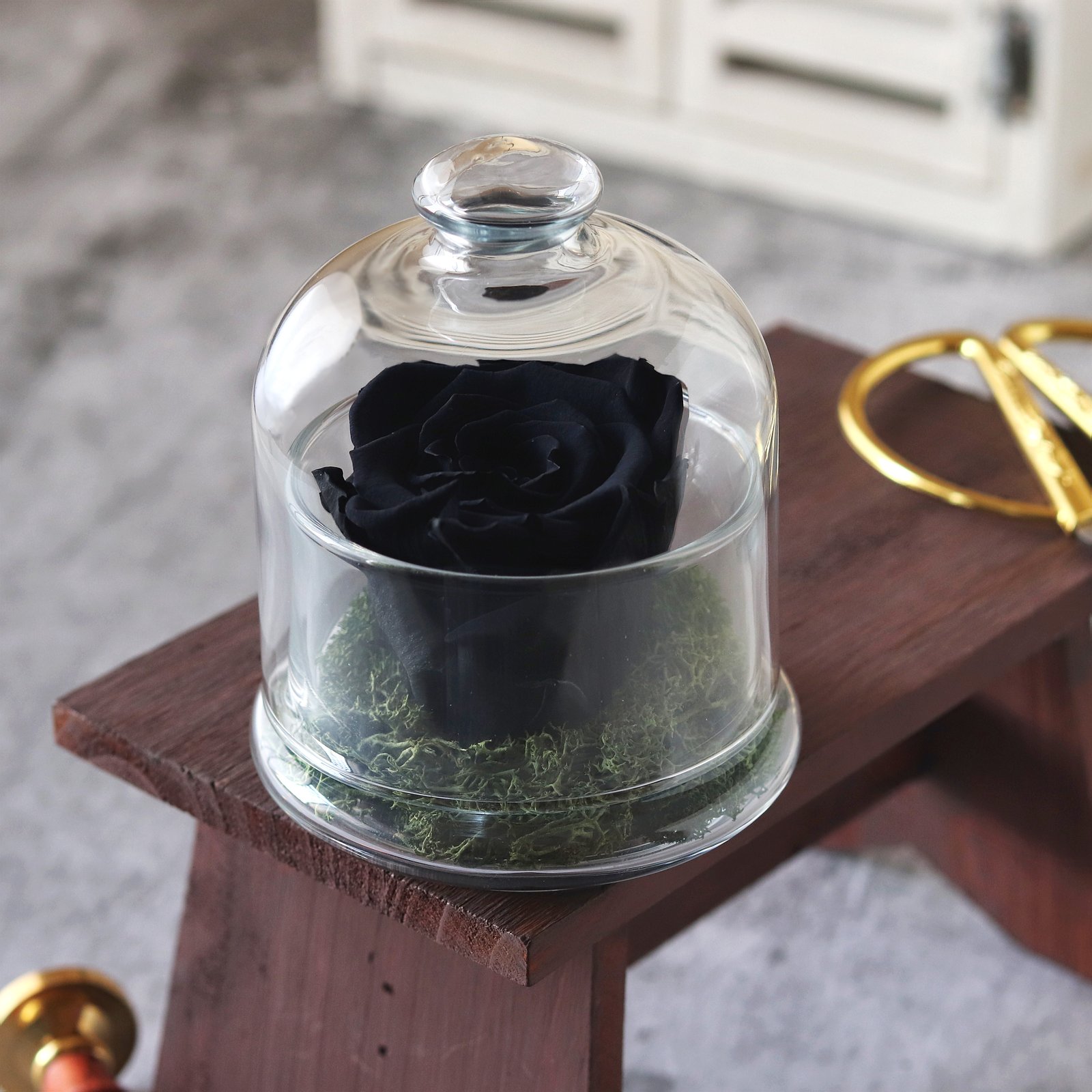 Perpetual Black Roses Delivery - Image 1