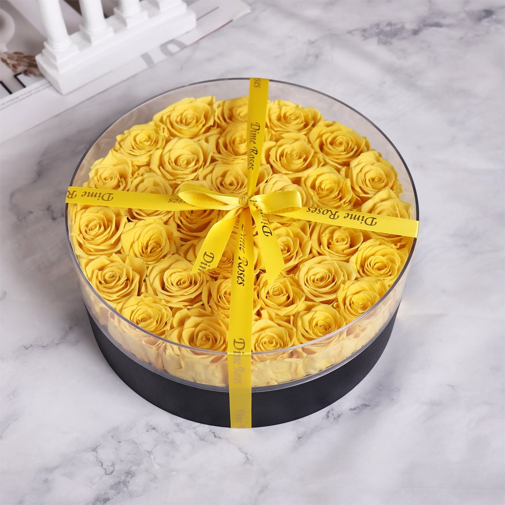 Everlasting romantic yellow rose - Image 1