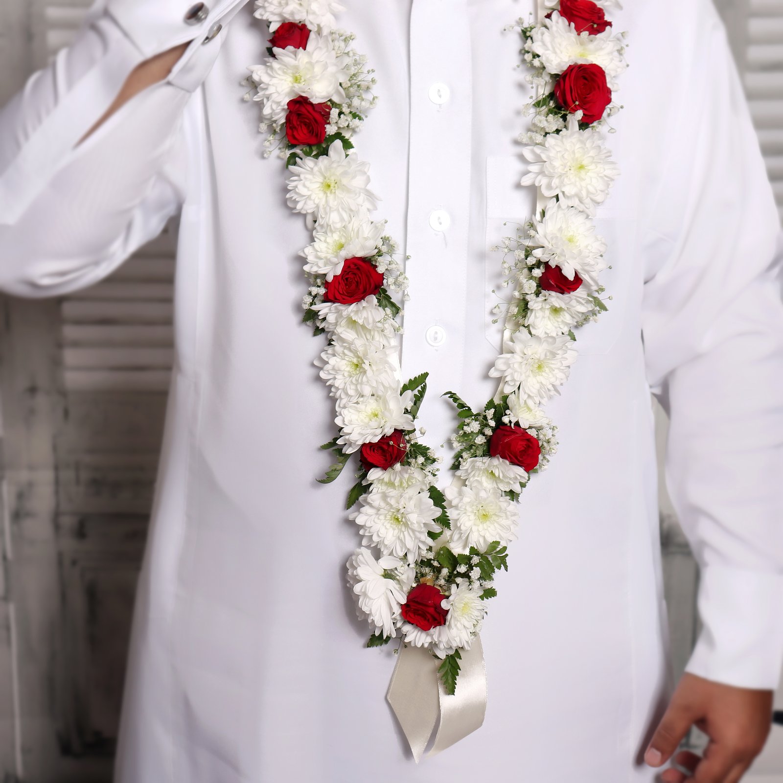عقد ورد للتخرج - صورة 1