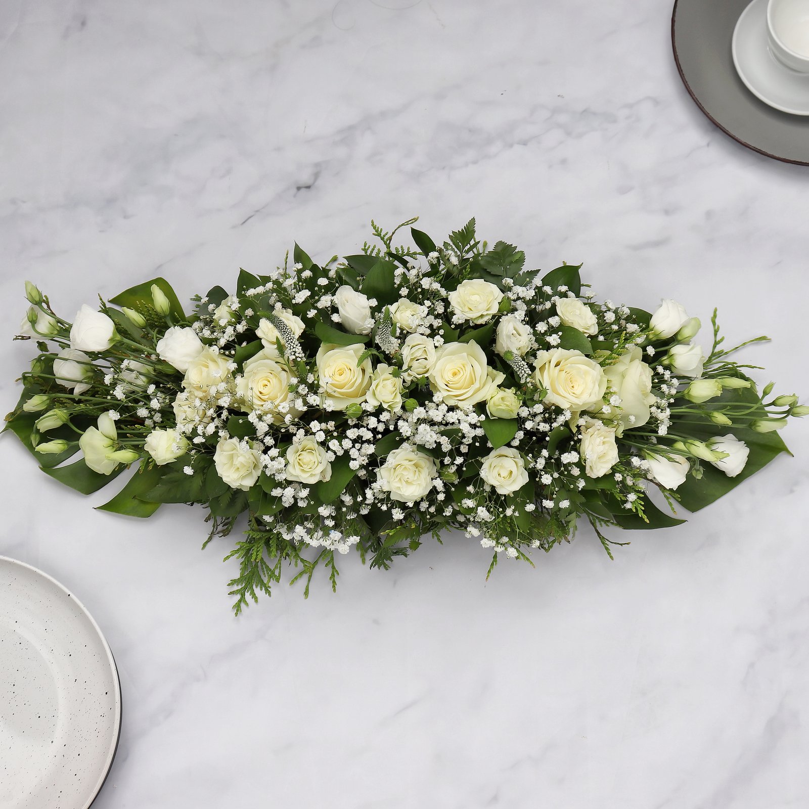 Table Bouquet of Mixed White Roses - Image 1