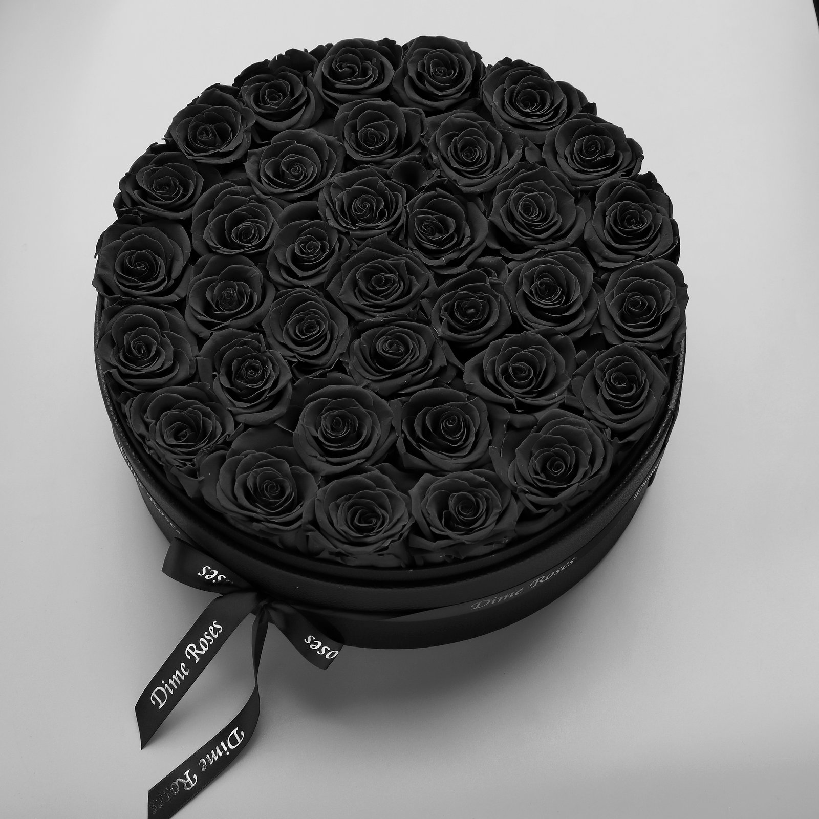 Dime Black Roses in a large Round Box - Image 2