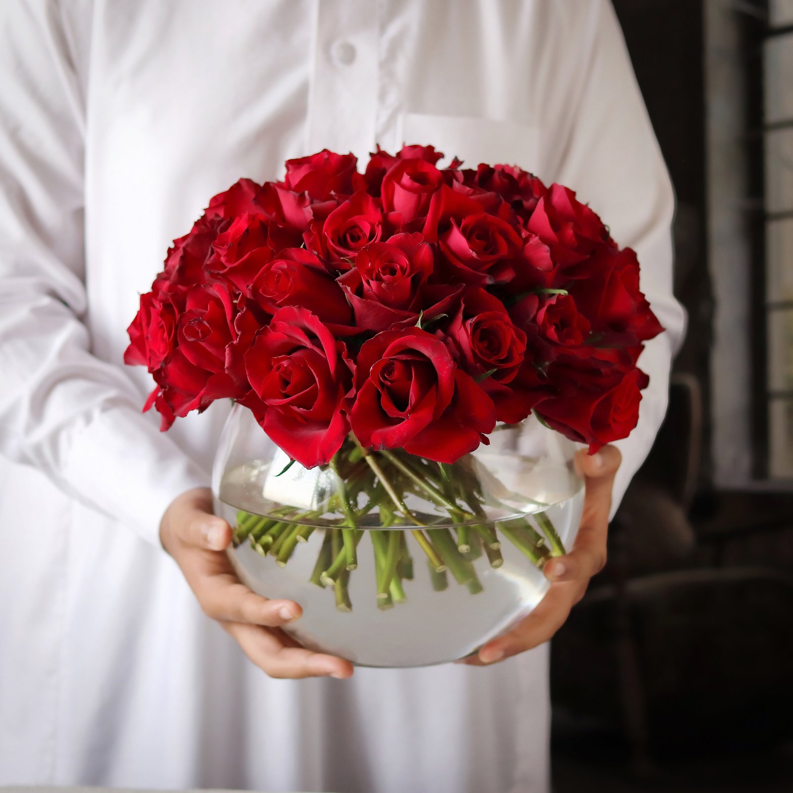 Natural Red rose vase - Image 1