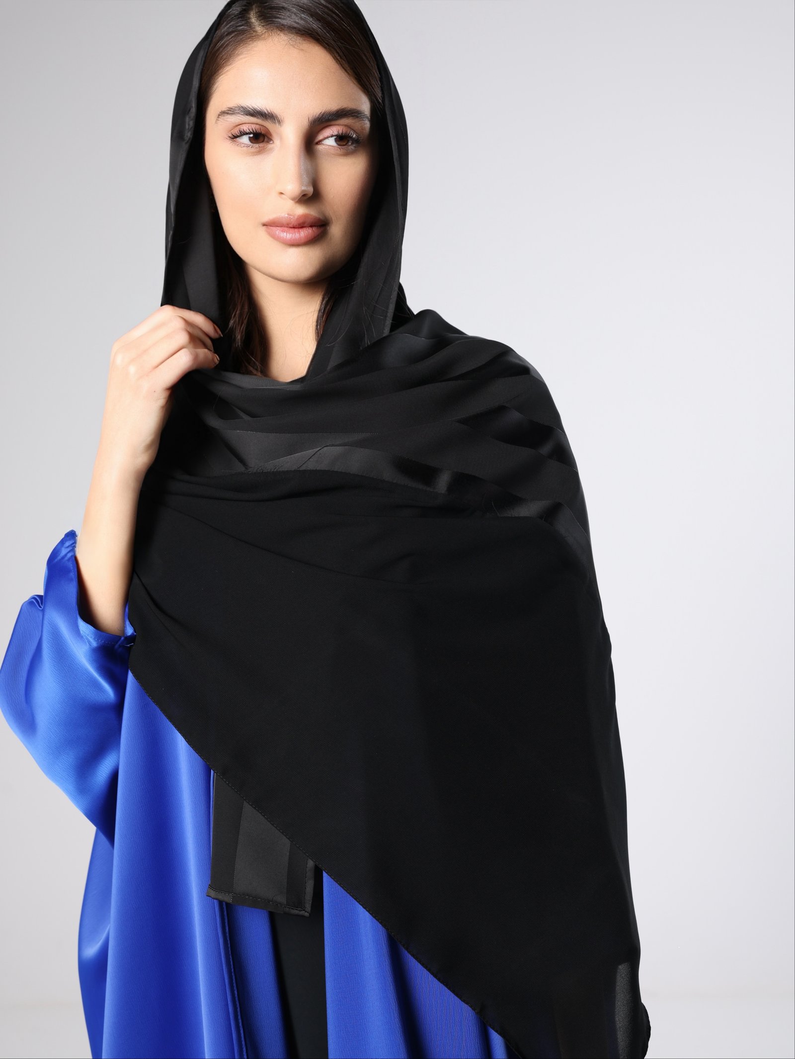 Silken Edge - Image 4