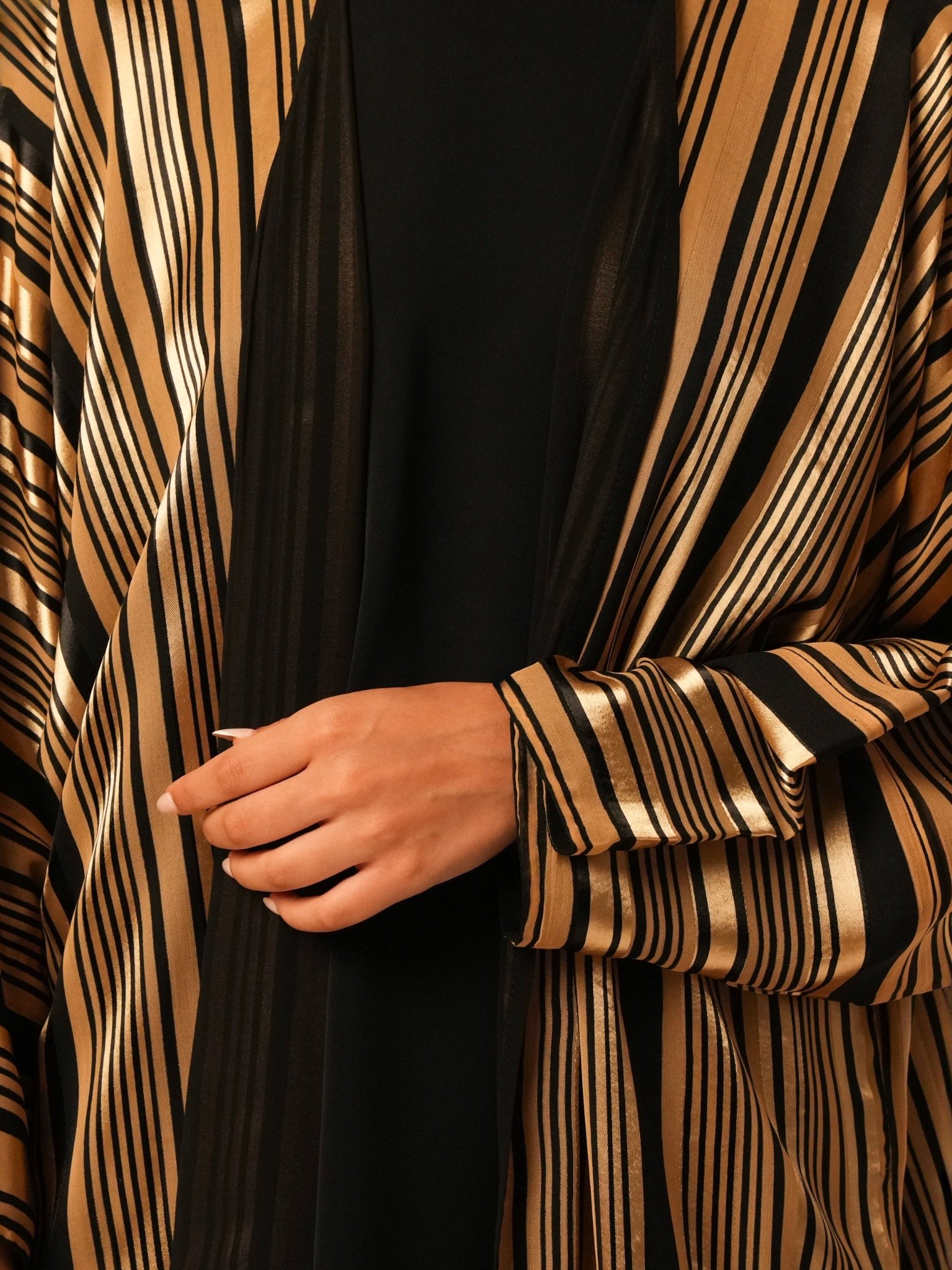 Double Face Gold Stripes - صورة 5