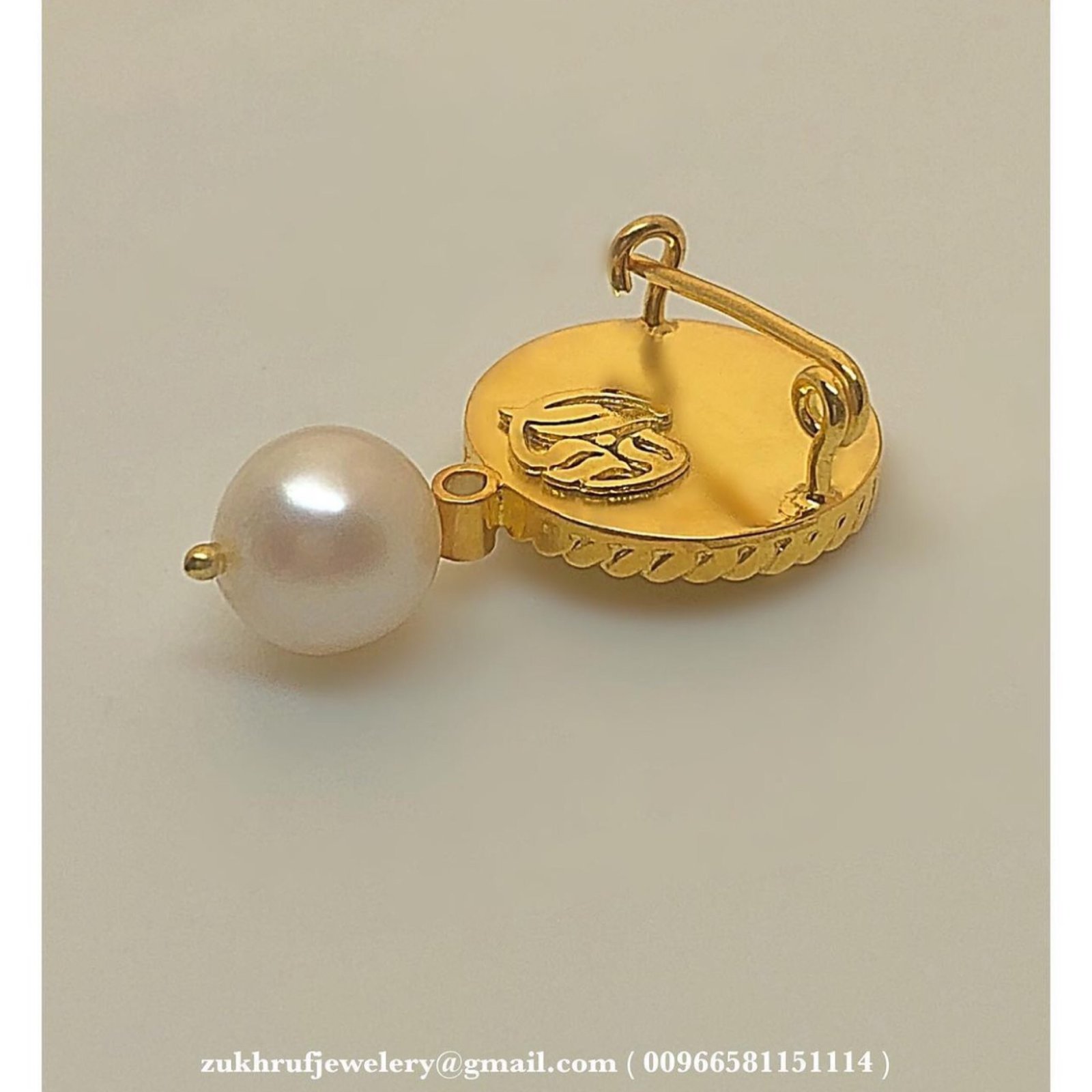 بروش اطفال بالإسم Customized Brooch - صورة 3