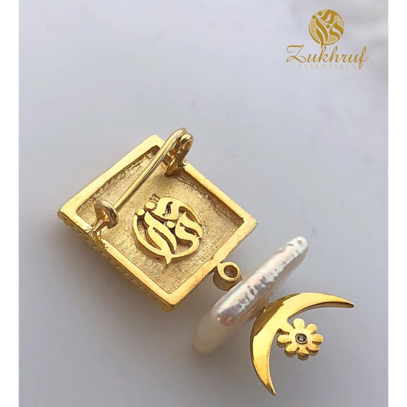 بروش بالإسم Customized Brooch - صورة 3