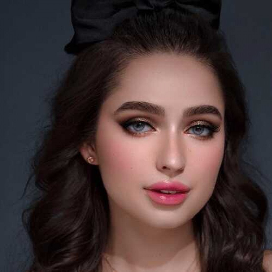 كحل سائل لامع من نورة بو عوض - جولد روز - Image 3