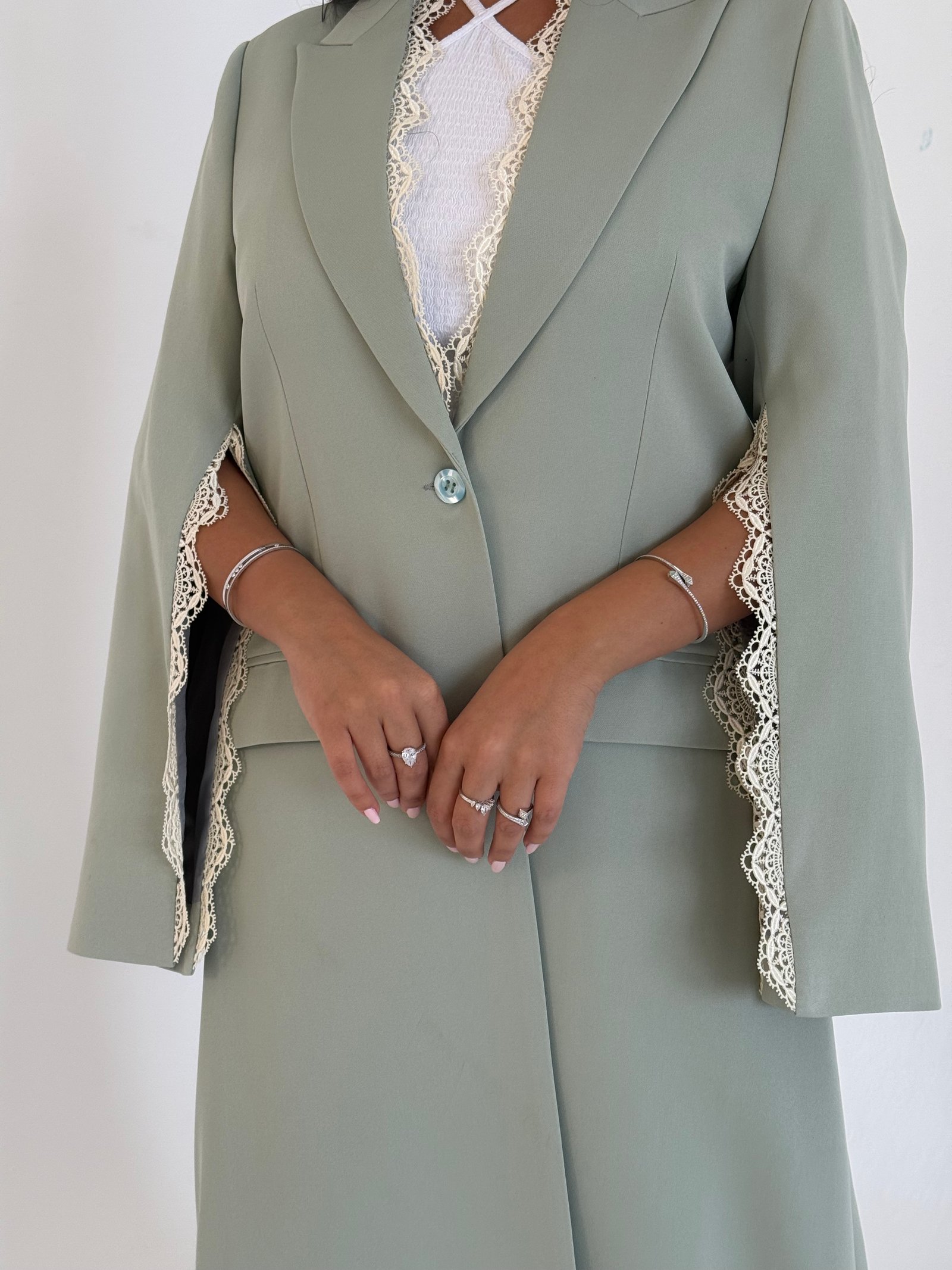 Elegant Formal Crepe Abaya with Lace Details - Image 2