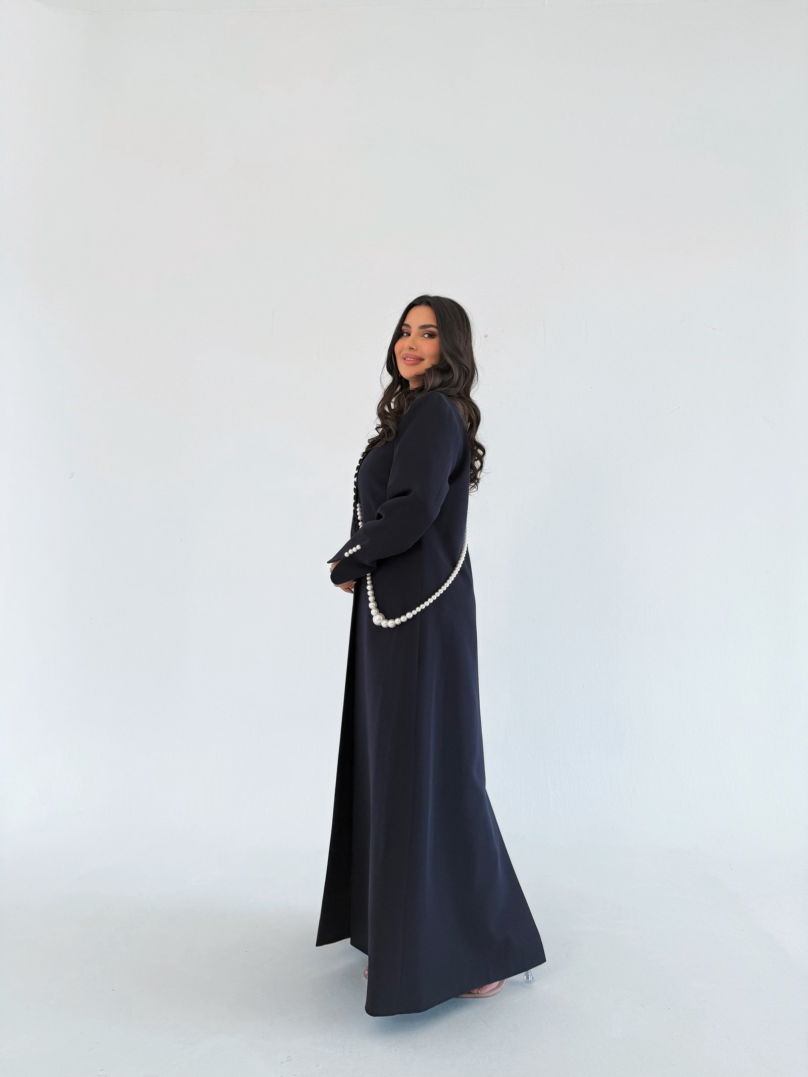 Refined Formal Cut Crepe Abaya - Image 4
