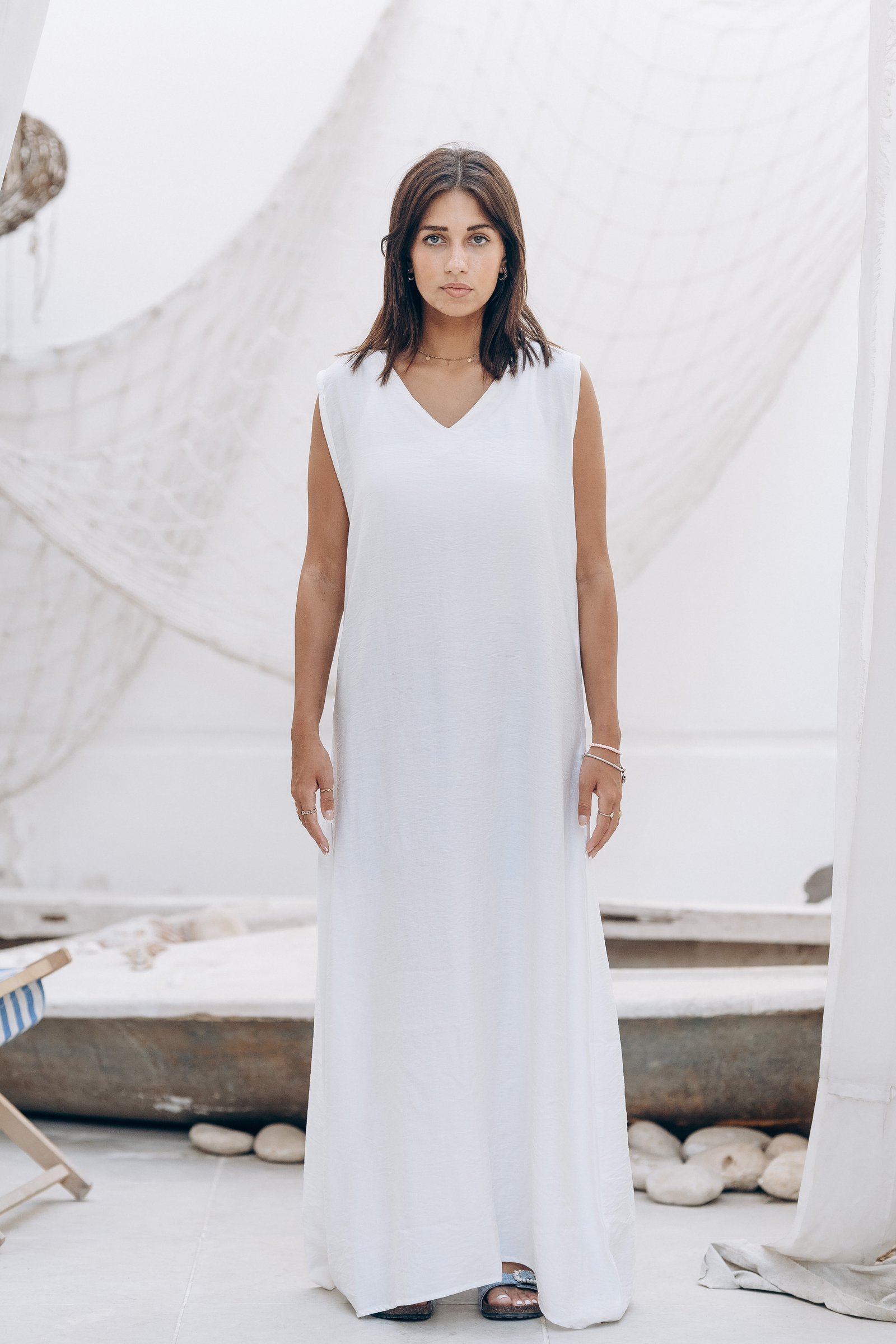 Dress linen white  - Image 1