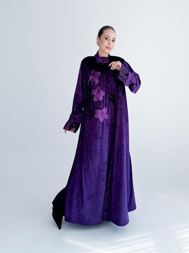 Velvet rose - صورة 4