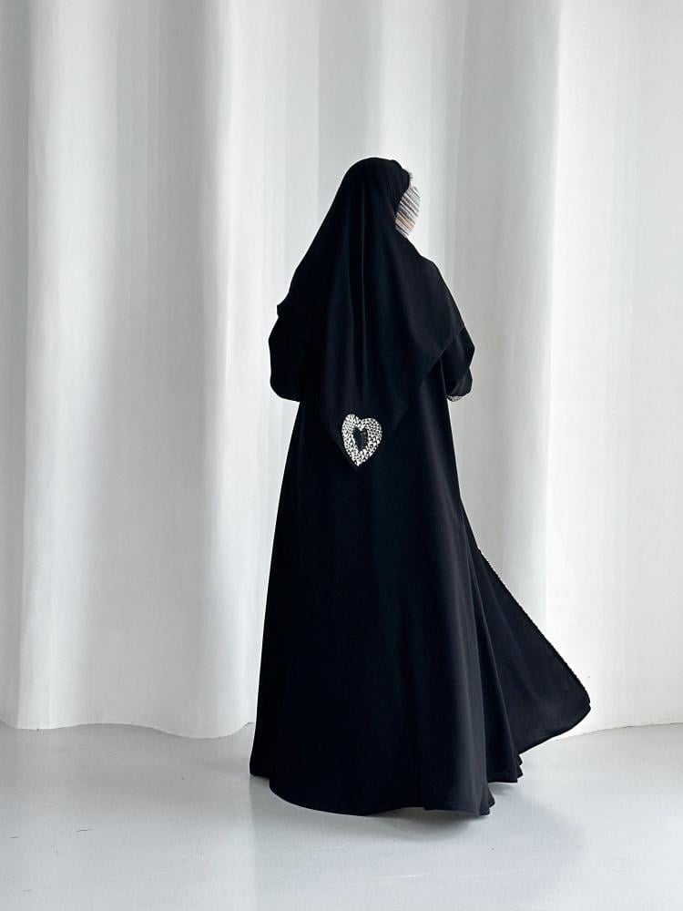 More than heart - صورة 3