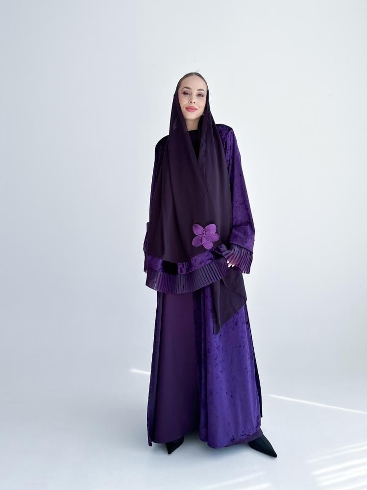 Velvet rose - صورة 3