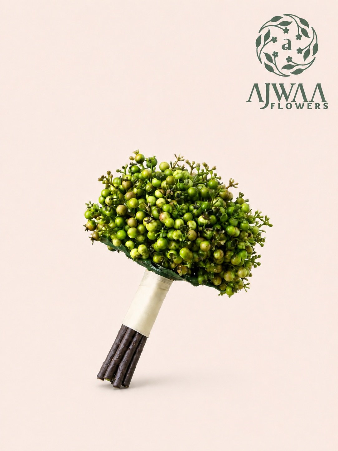 مسكة ورد صناعي - صورة 1