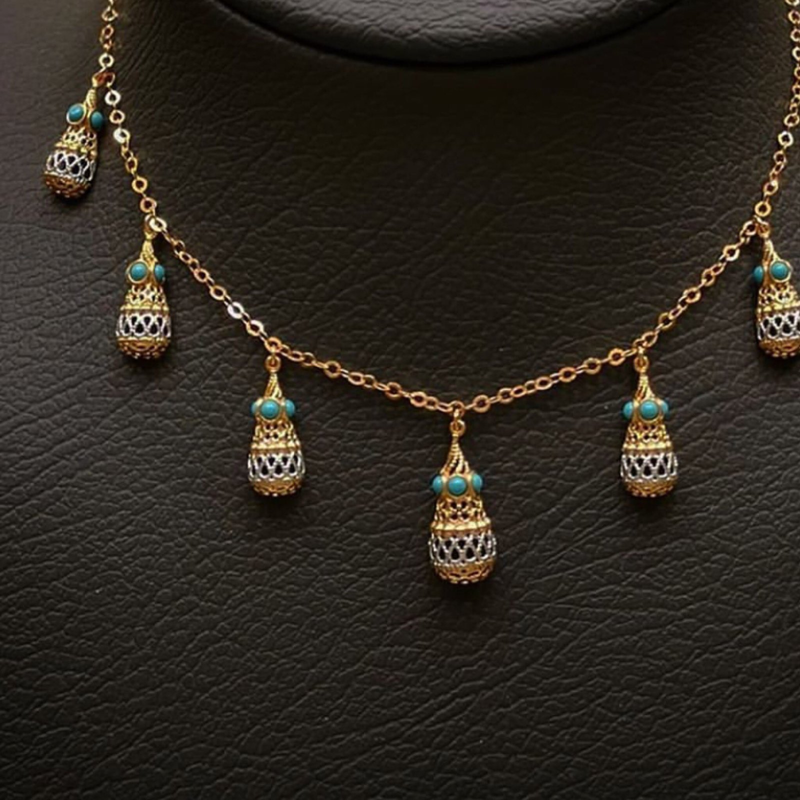 عقد شاهه ذهب 21 - صورة 2