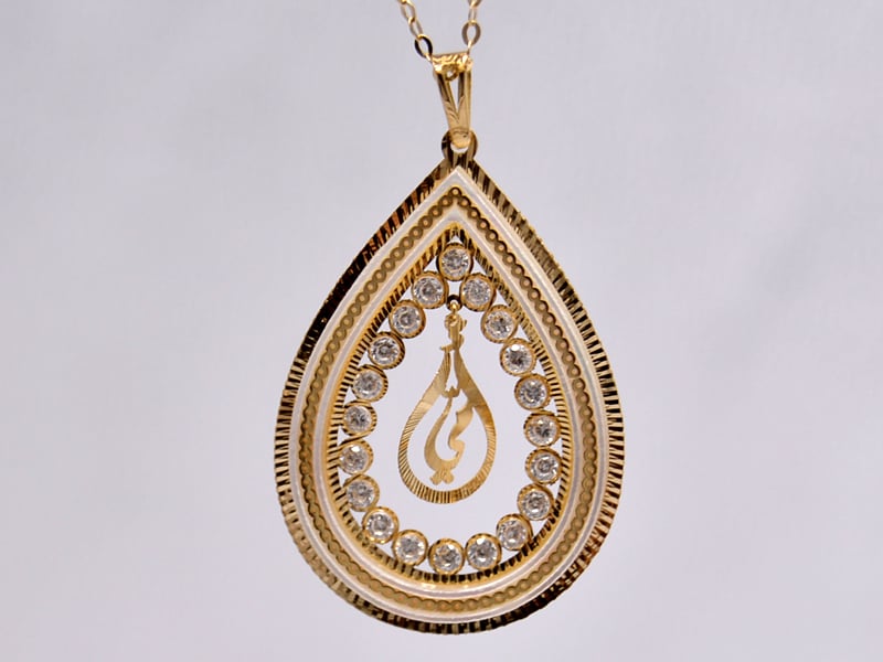 عقد امي ذهب 18 - صورة 1