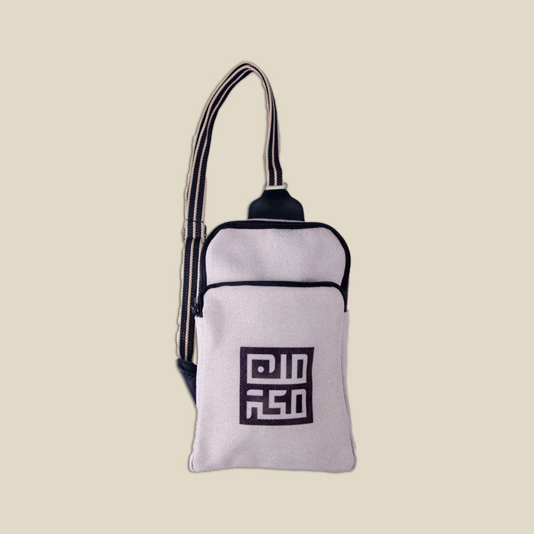Min Makkah Black bag - Image 1