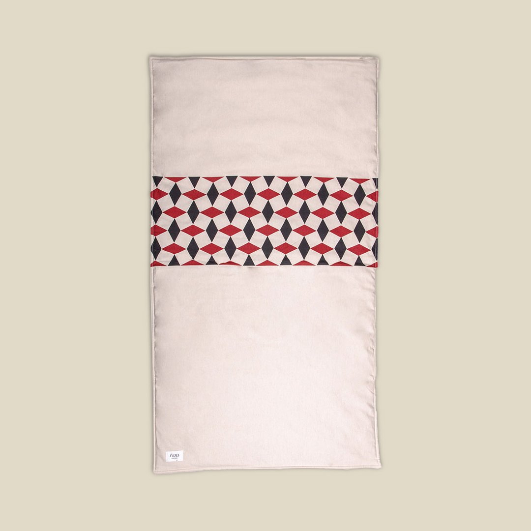 Prayer mat, Jawaher, Ruby Red - Image 1