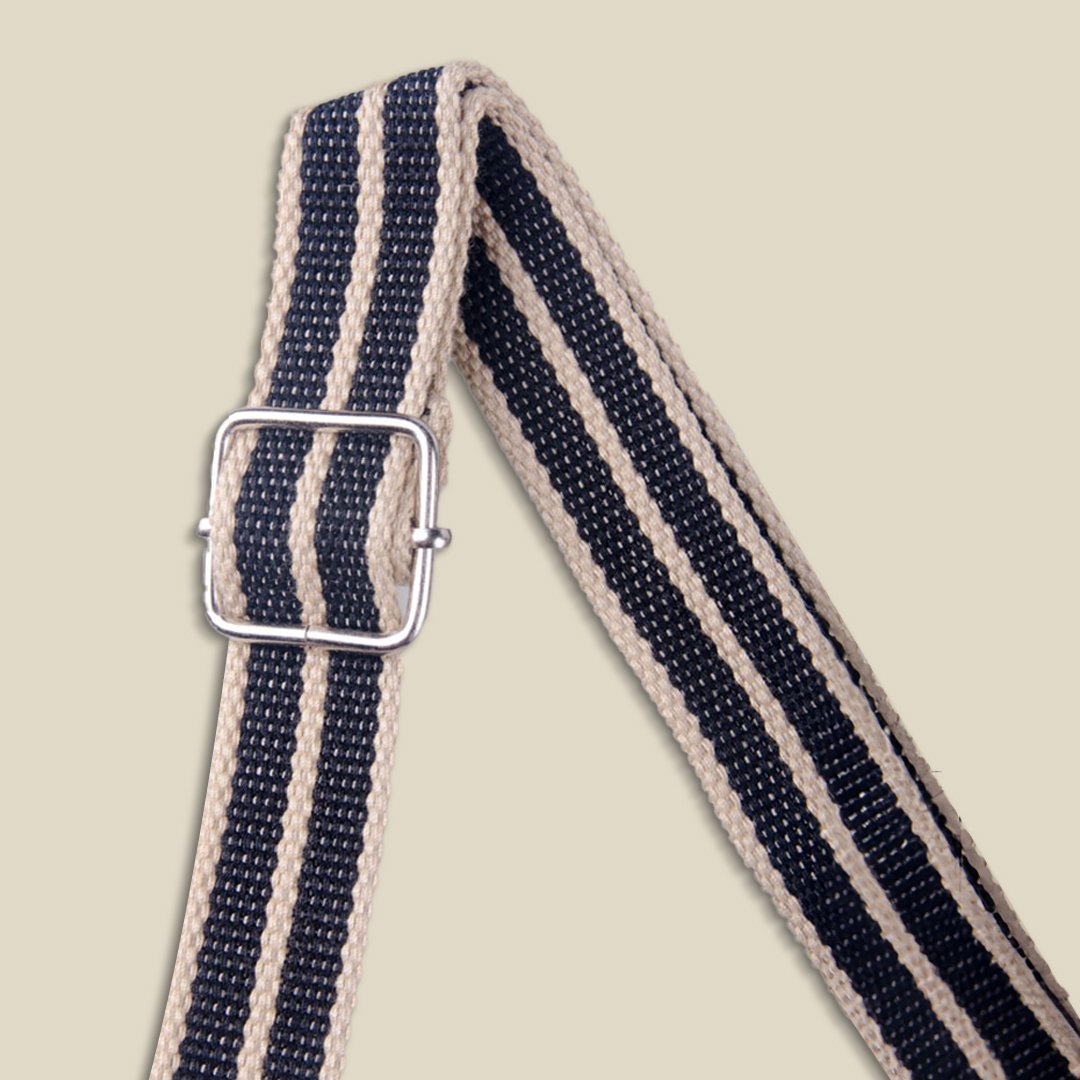 Min Makkah Black bag - Image 2
