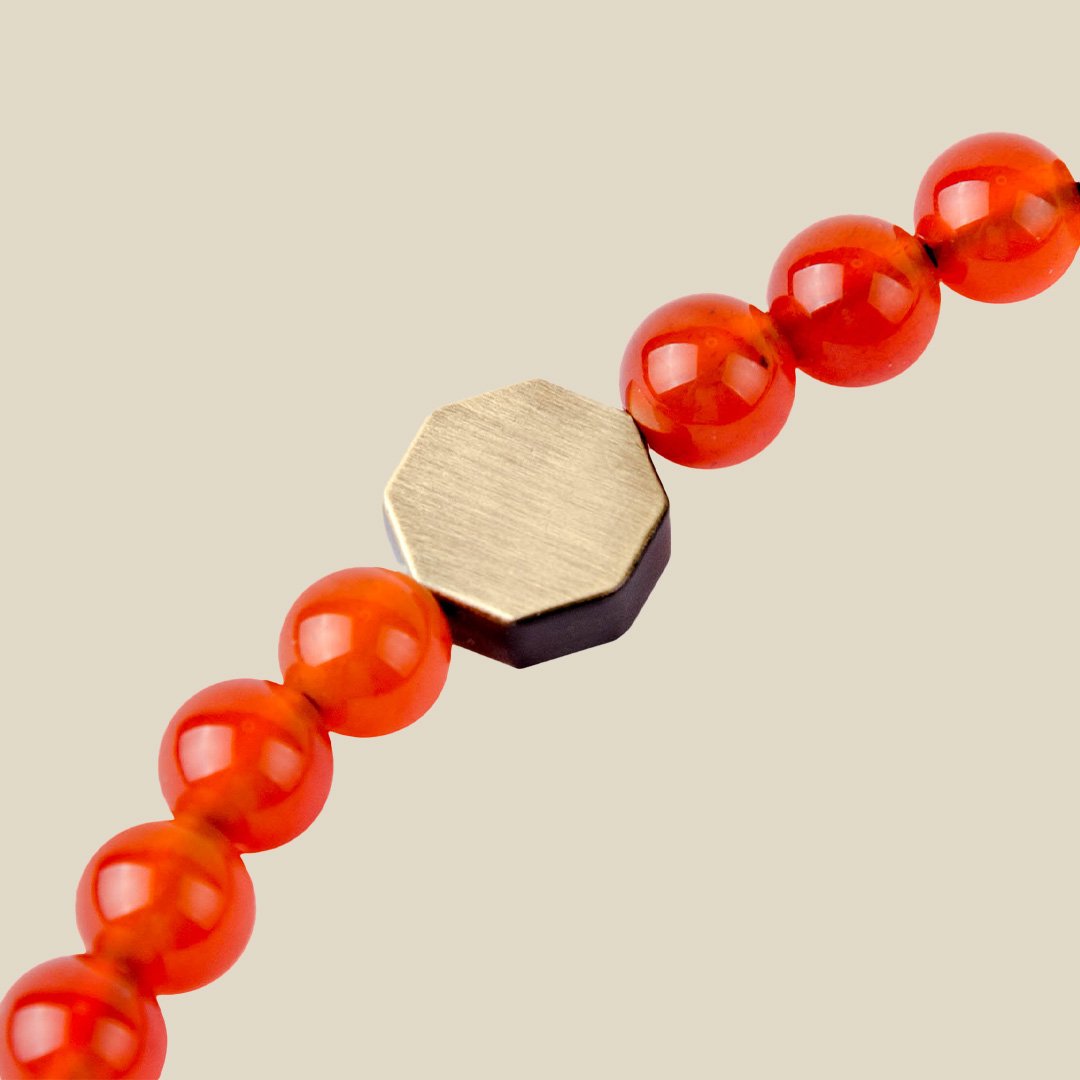 Red Agate Bukratan Wa Aseela - Image 4