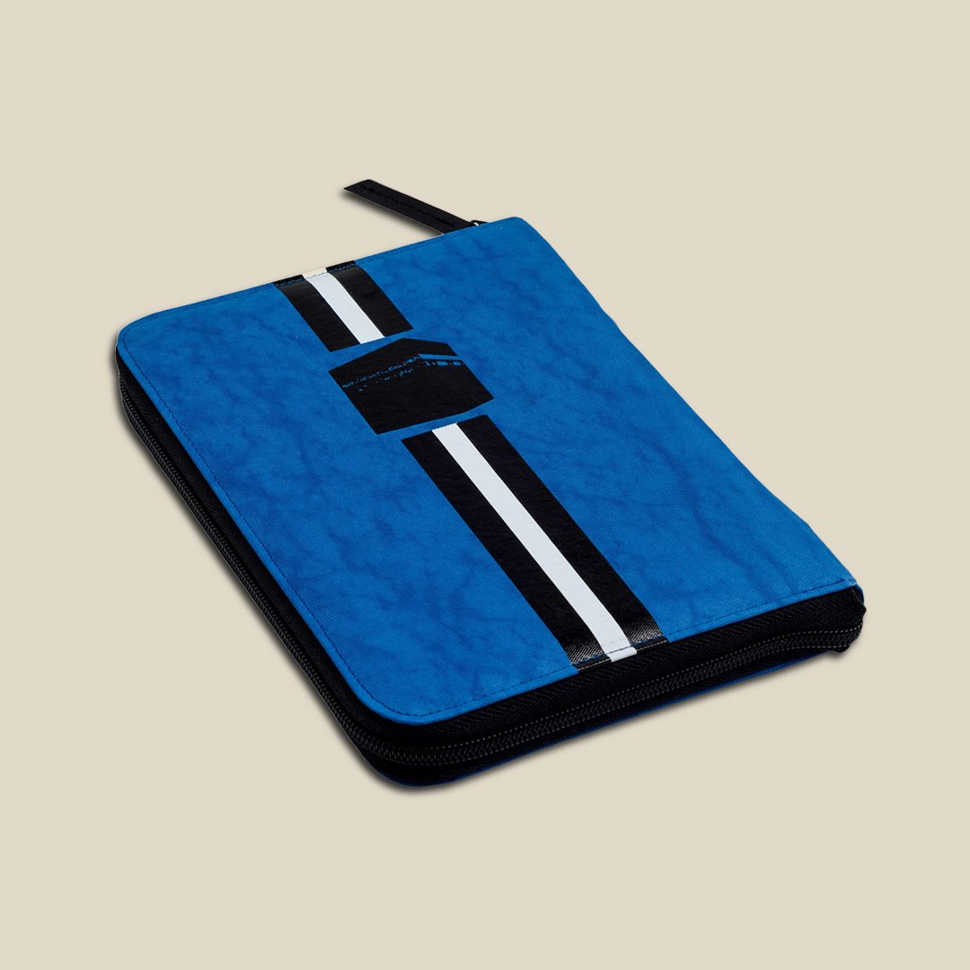 Quran with cover, Lines Kaabah, blue - Image 1