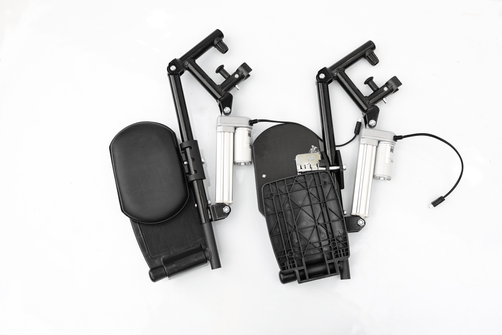 Electric wheelchair 001D2 with a seat width of 45cm - Image 12
