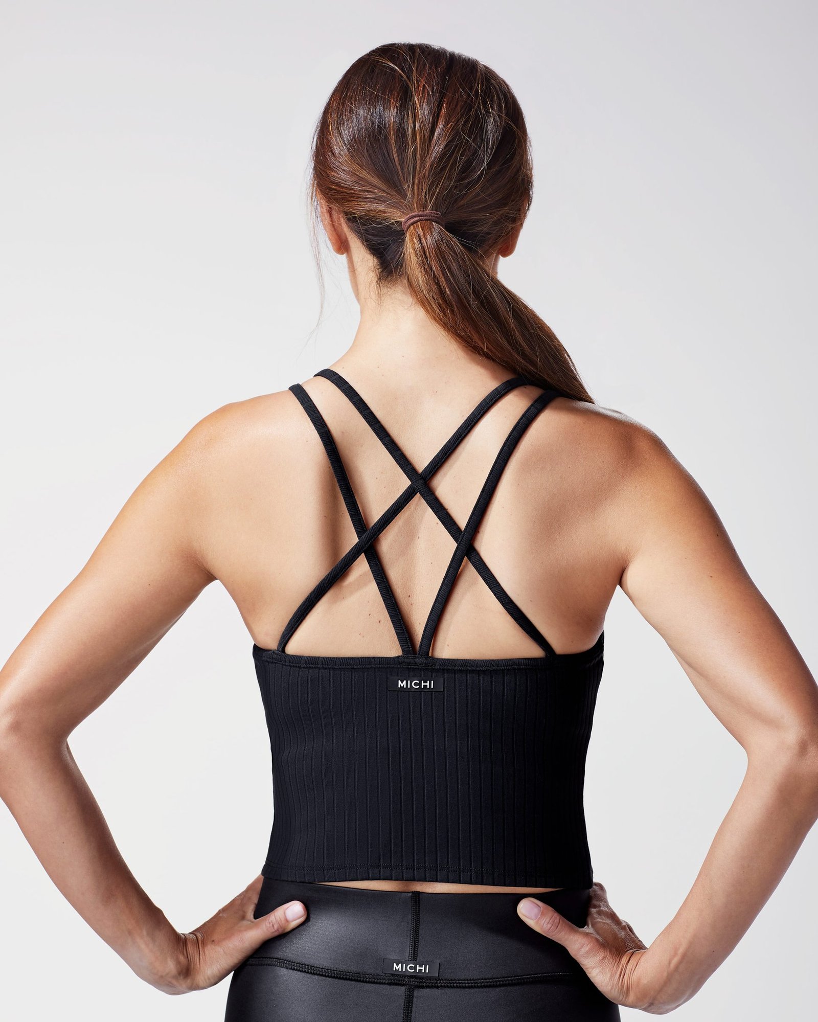 Michi - Reflex Cropped Top - صورة 4