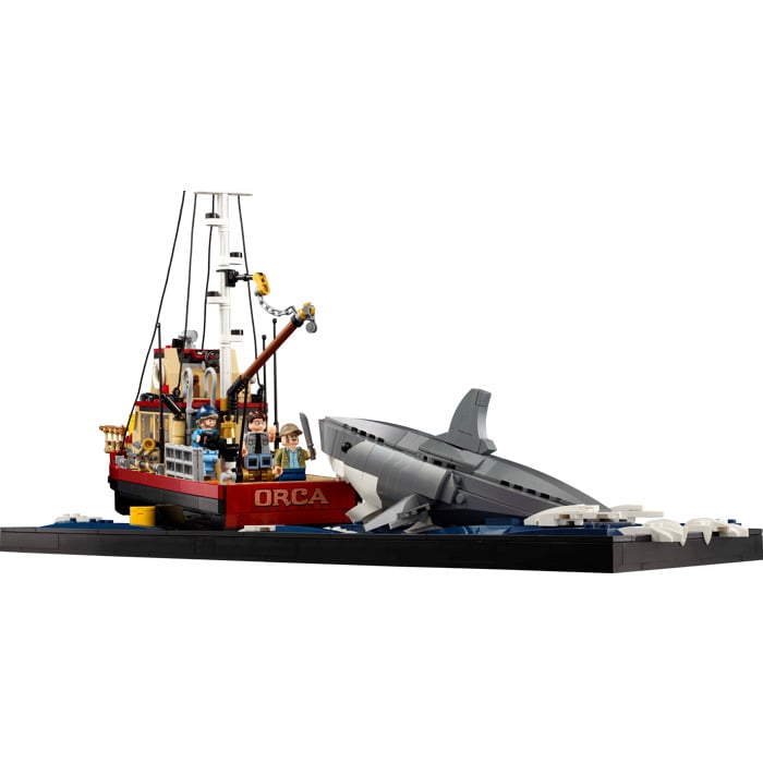 LEGO 21350 | Jaws - Image 2