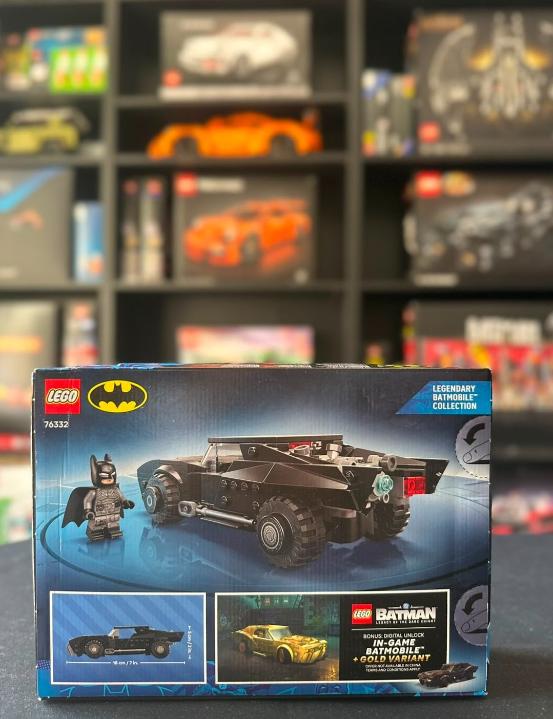 LEGO 76332 | The Batman Batmobile - Image 3